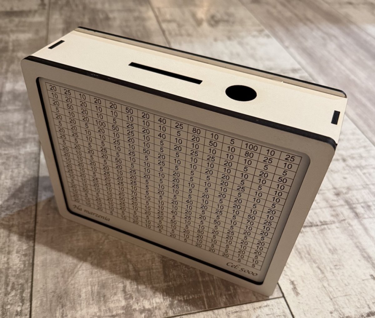 Płyta HDF – Biały dwustronny – 3 mm – 15 cm × 20 cm × 6 cm – Wzór 5